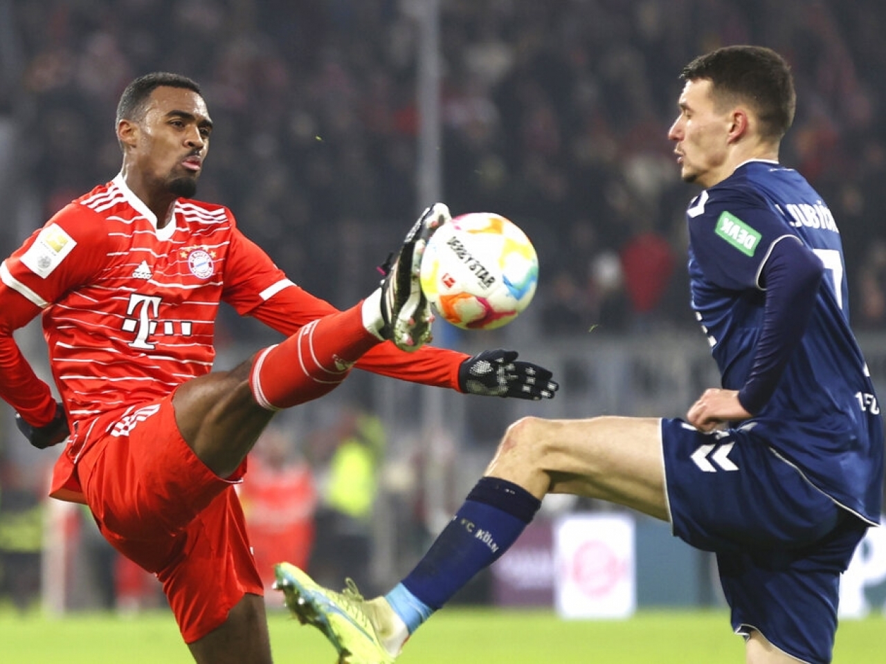 德甲拜仁慕尼黑1:1逼和科隆。(美聯社)