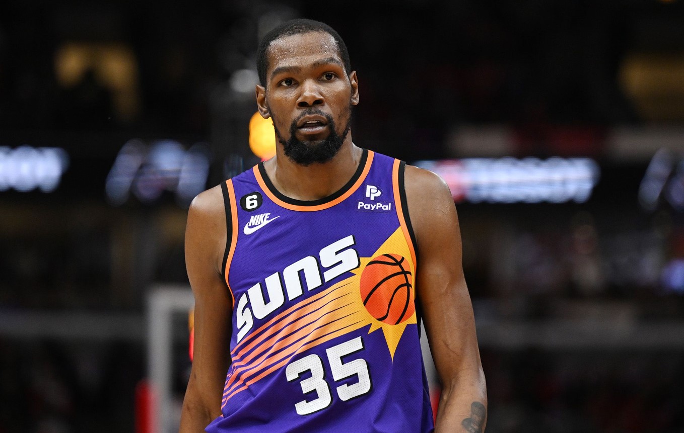 NBA常規賽湖人122-112猛龍 拉塞爾複出獻28+9！