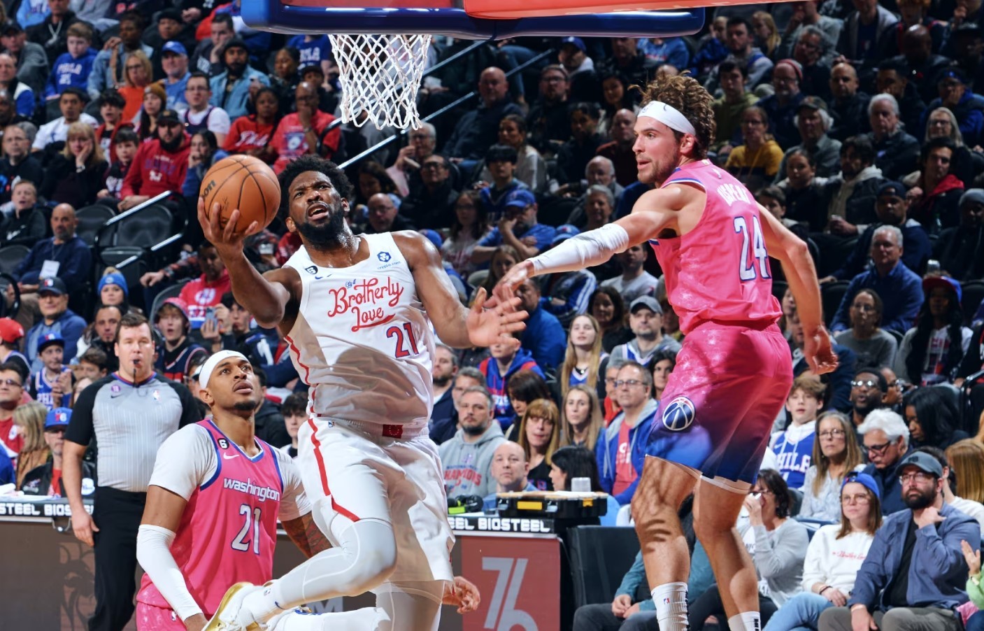 NBA常規賽湖人108-112尼克斯 詹皇缺席 湖人險敗