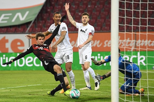 精准射门和灵活控球哪个更能致胜？