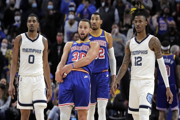 NBA球队如何确定首发阵容和替补阵容？