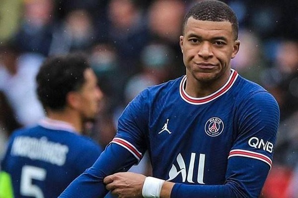 姆巴佩的速度和突破能力如何？