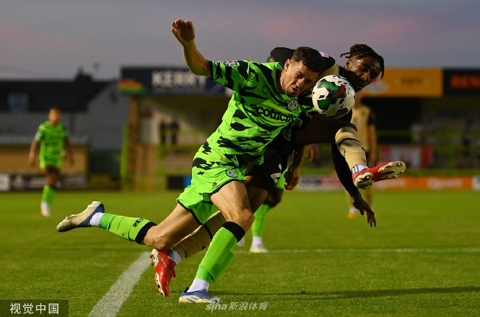 [英格兰联赛杯]格兰森流浪2-0莱顿东方（格兰森林流浪者足球俱乐部）