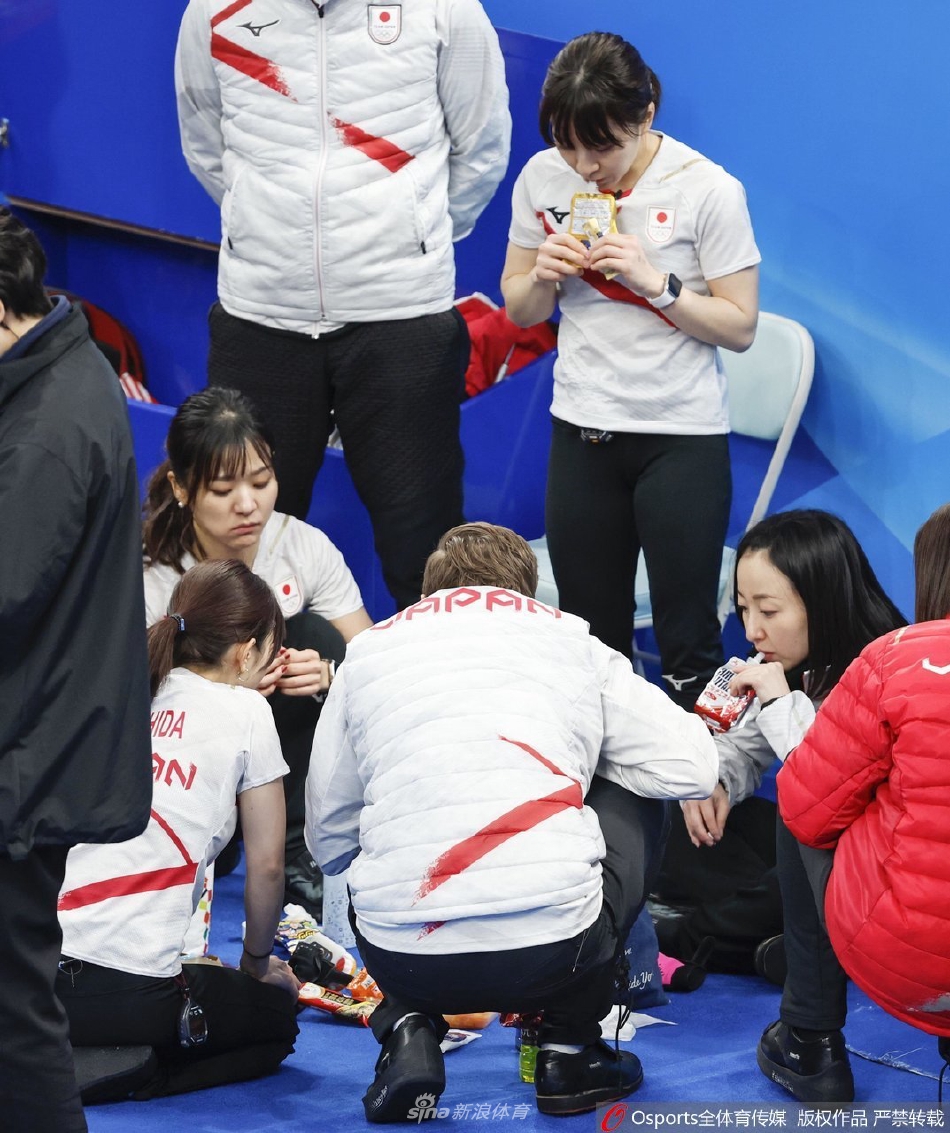 [女子冰壶循环赛]日本vs加拿大