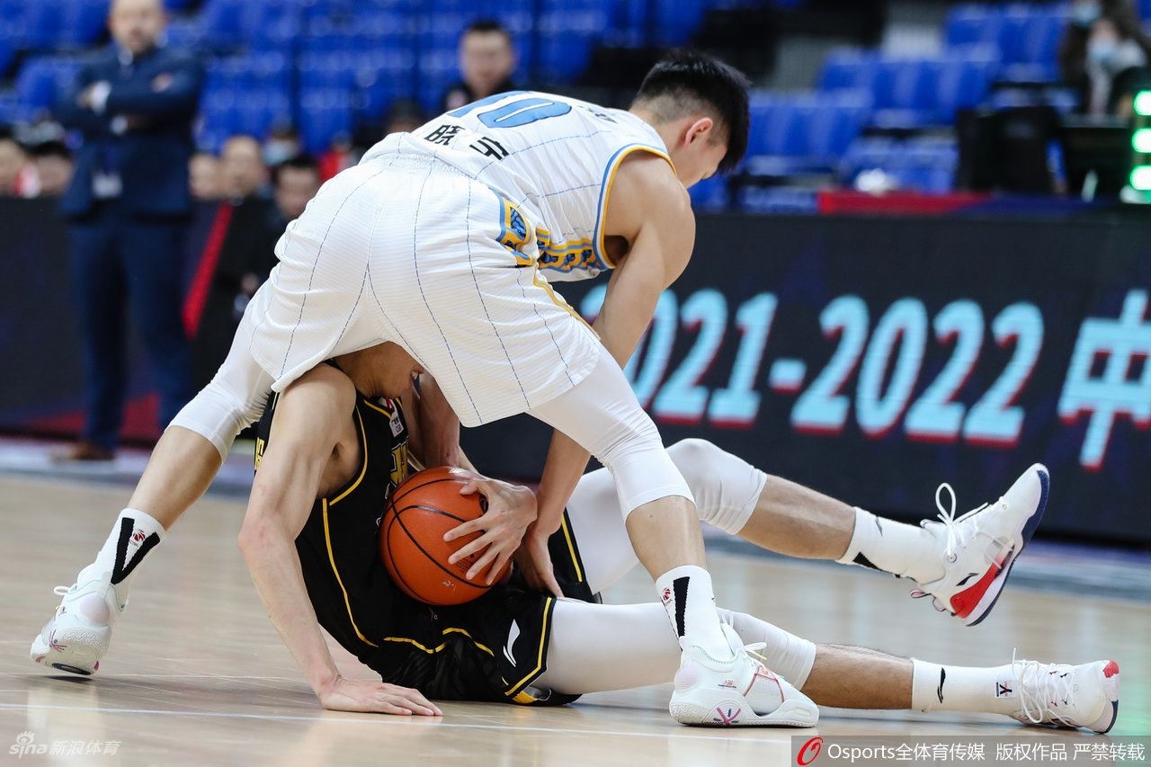 [CBA]浙江广厦94-91北京首钢 林书豪仅2分（cba北京首钢林书豪比赛视频）