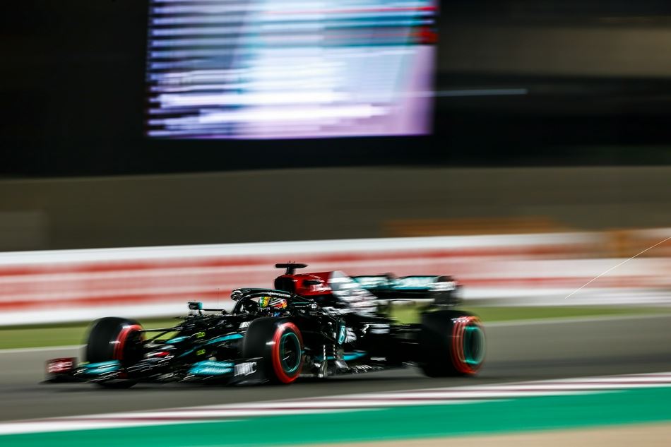 图集-2021年F1卡塔尔站汉密尔顿夺冠（f1卡塔尔大奖赛）