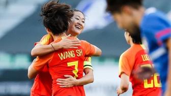 东亚杯-吴海燕头槌翟晴苇中框 中国女足1-0中国台北女足（中国女足翟晴苇图片）